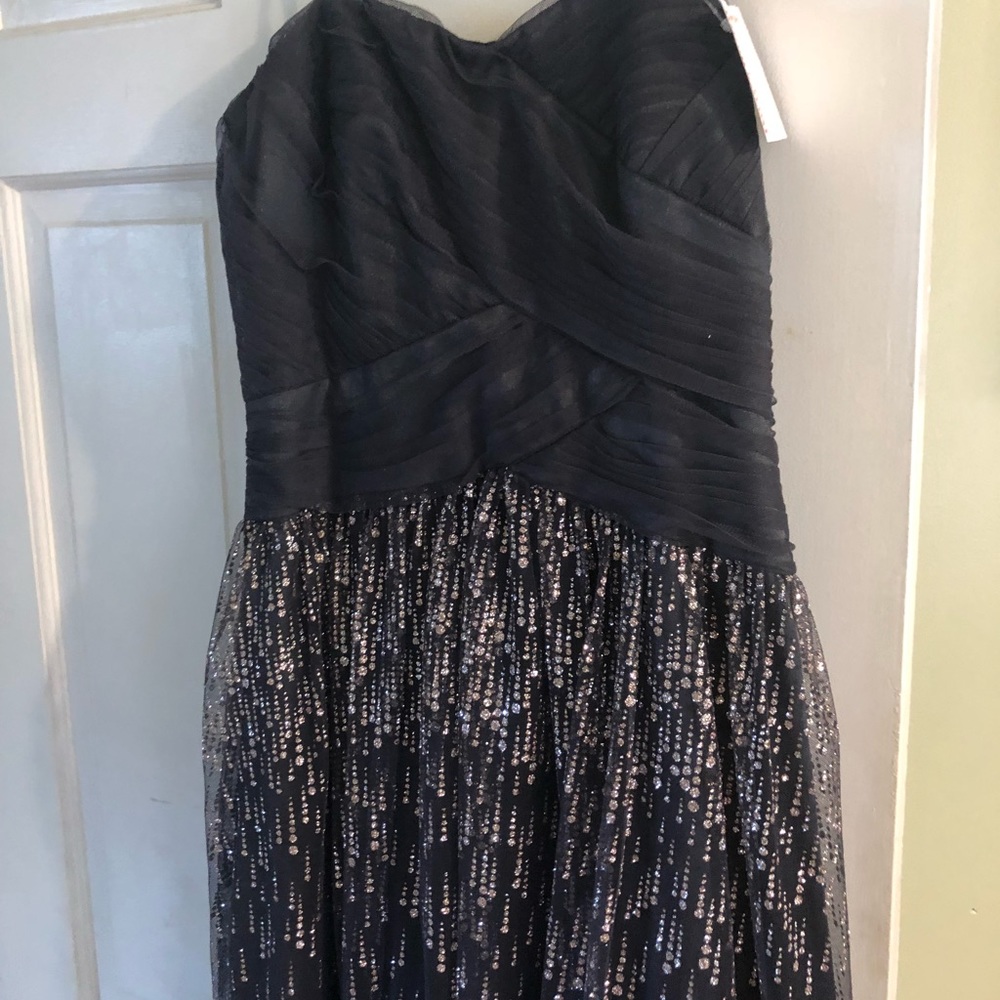 Prom dress - Picture 2 of 4